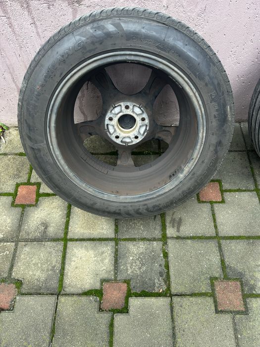 Vând set jante aliaj OXXO pentru BMW R17 225/55 cu ,cauciucuri de vară