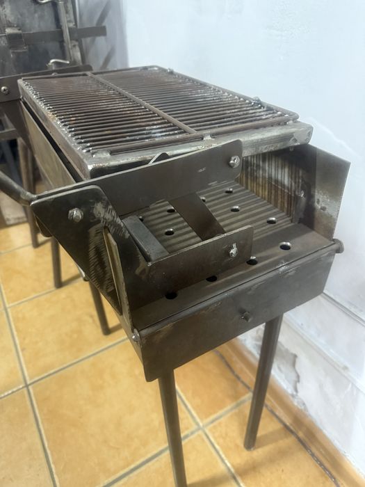 Продам мангал - чемодан Новый