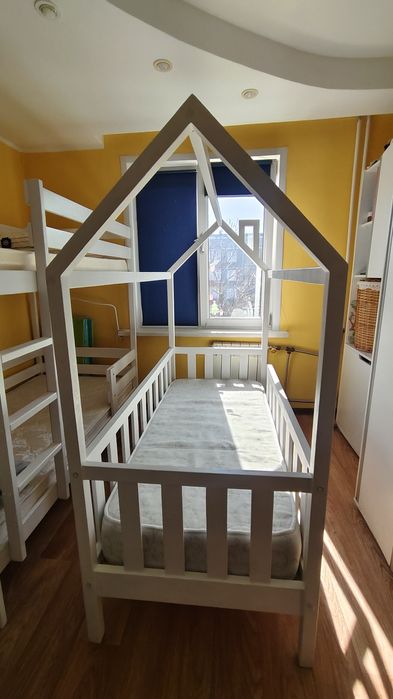 Детская кровать домик