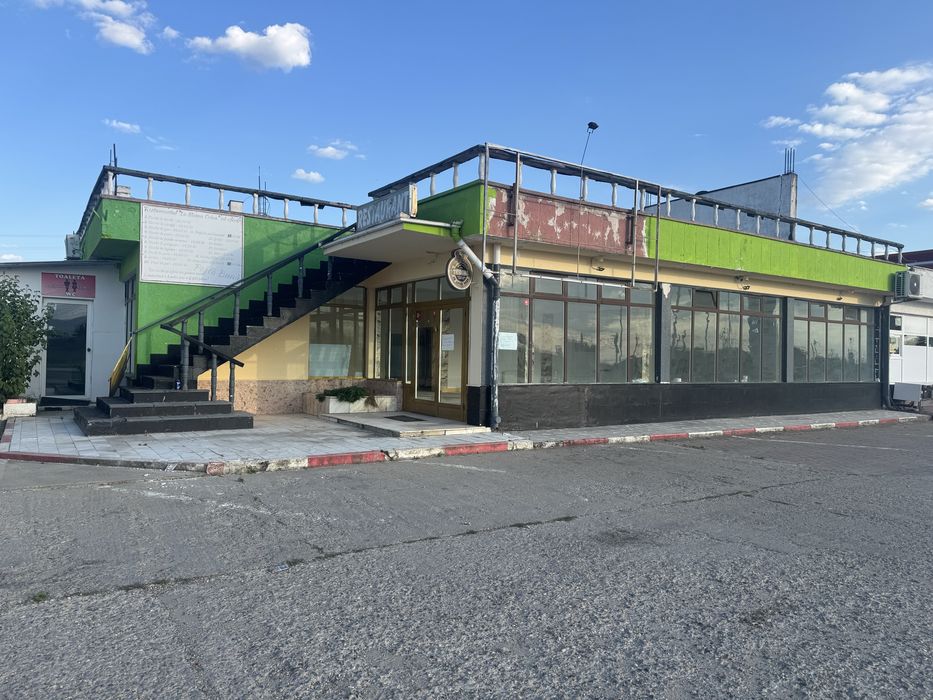 Închiriez spațiu comercial / depozitare – 430 mp + platformă betonată - Vedere 2