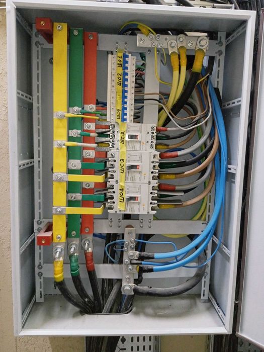 Любой Район. 24/7 Круглосуточно, Сколько в среднем тратиться кВт в ме