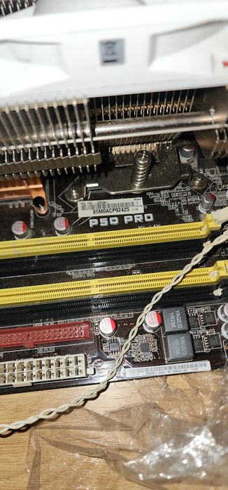 Kit placa de baza Asus P5Q Pro+ CPU Quad q9550  + Pl. Video GT 610 1gb