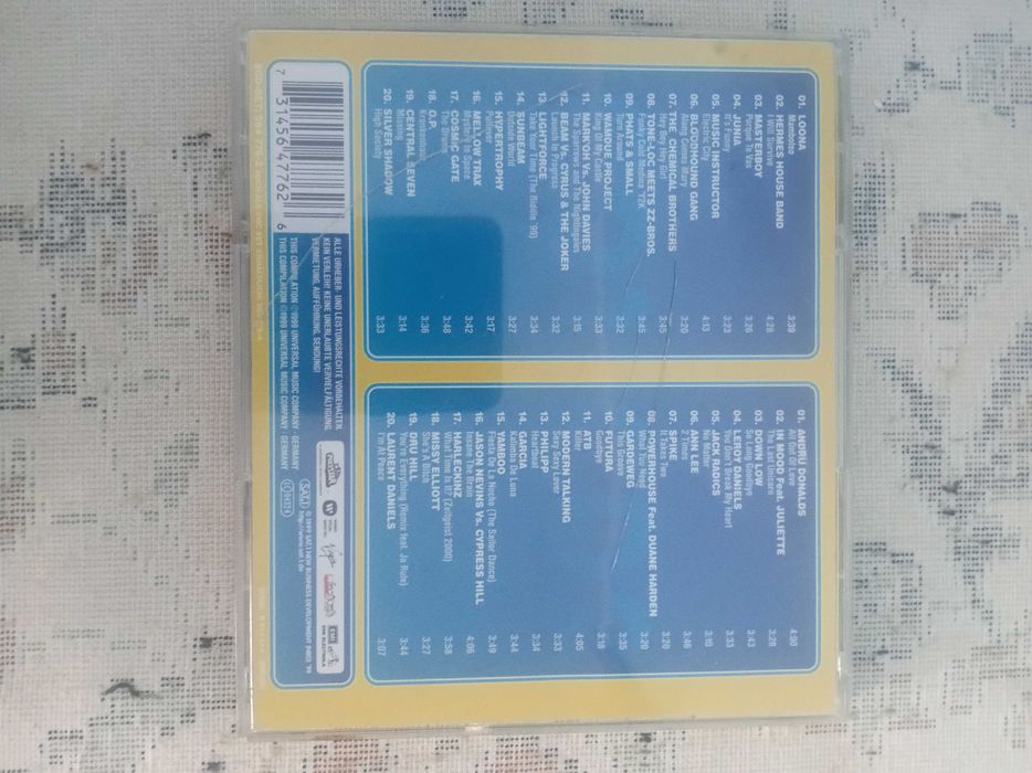 Pachet 3 CD muzica selectii, Megahits 99 (2 CD) + Megahits 98 (1 CD)