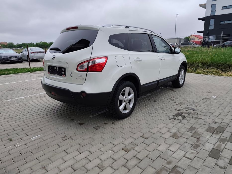 Nissan Qashqai+2 Tekna