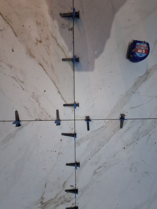 Кафельдің барлық түрлерін саламыз.