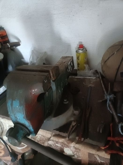 Тиски советские б/у