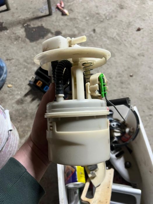 Бензонасос Lada largus Cross