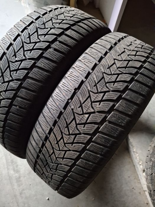 2 Anvelope de iarnă  205 55 r16 Dunlop