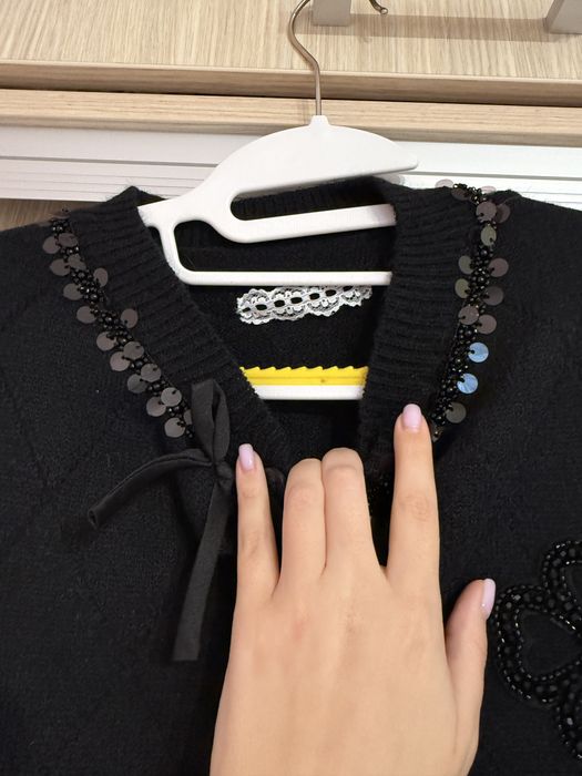 Cardigan fundita nou