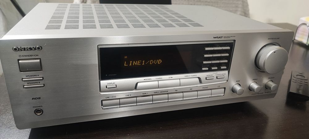 Стерео ресивер ONKYO TX-8222