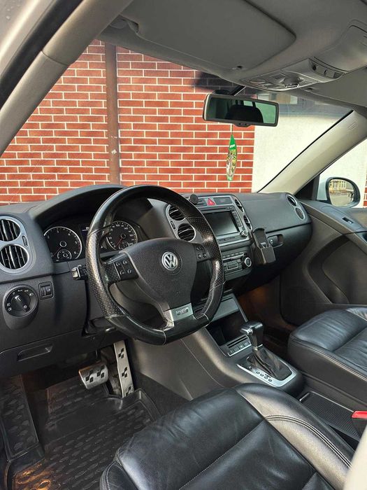 Volkswagen Tiguan R-line 2010
