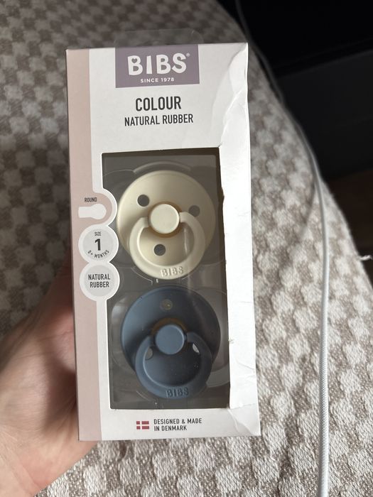 Нови залъгалки Bibs