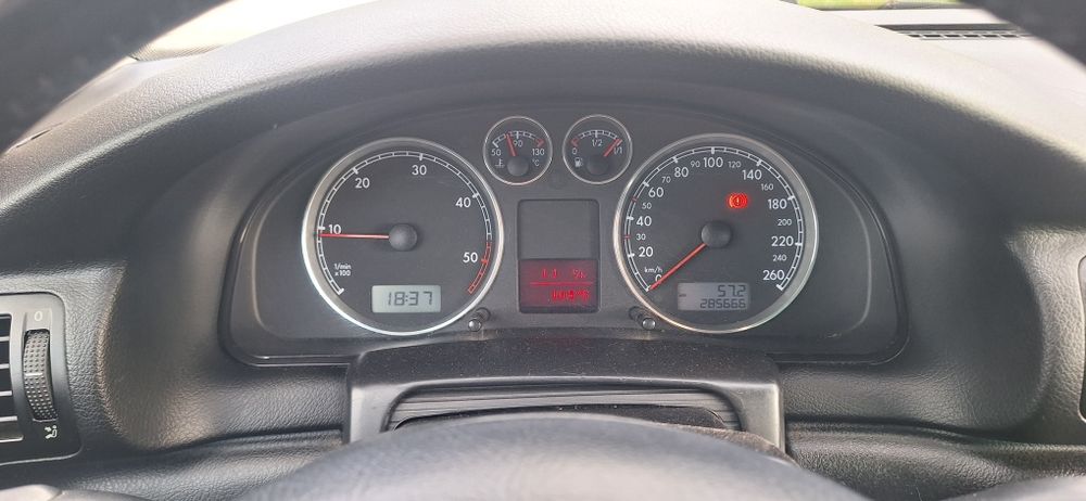 Vând Wolkswagen Passat 2004 1.9 TDI