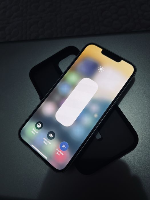 iPhone 14 идеал