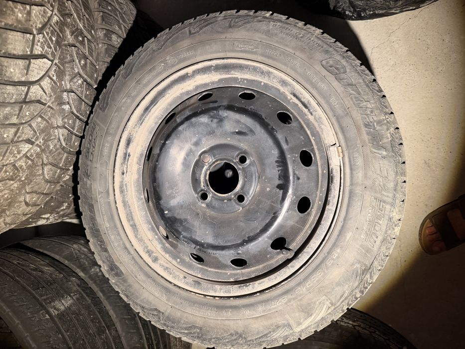 Резина с дискам на 185/65/15 R15