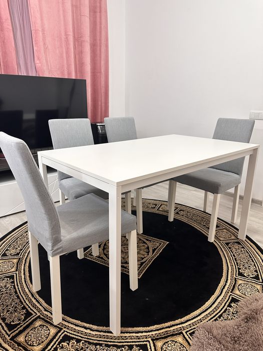Set masa alba si 4 scaune