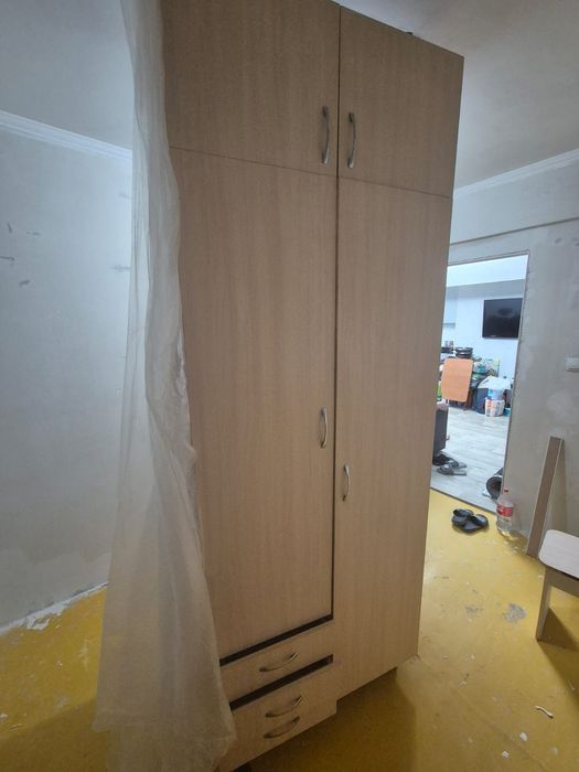 Шкаф для вещей.                       .