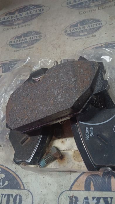 placute fata  renault clio