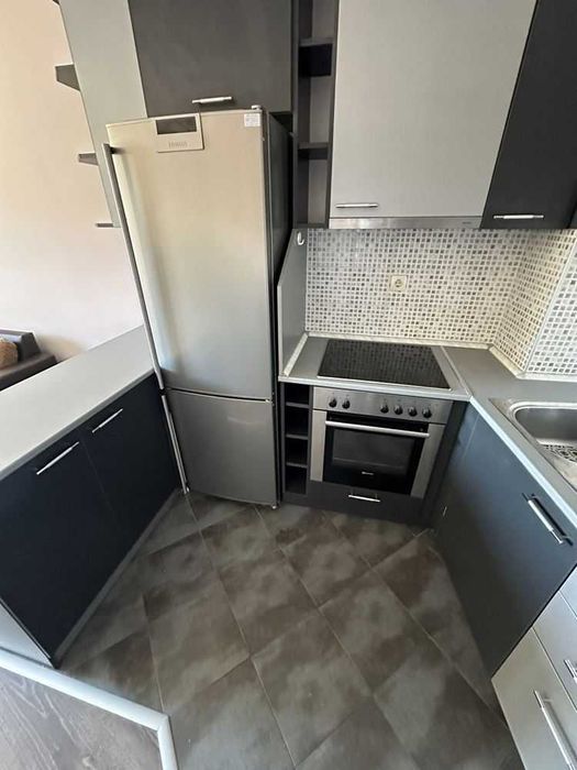 Дава се под наем Двустаен апартамент в Пазарджик, Център - 74 кв.м за 75000 € - Снимка #9