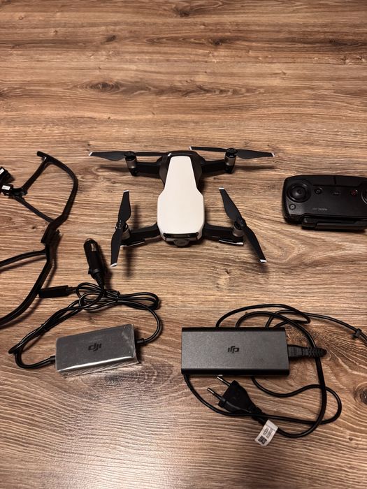 Продам дрон Dji Mavic Air