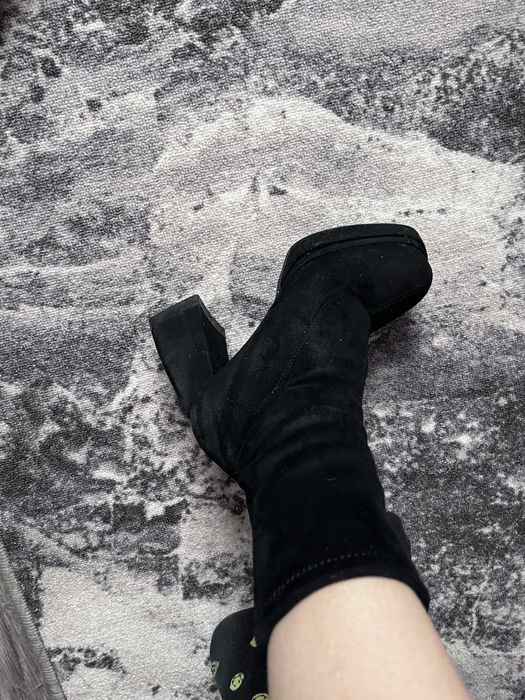 Продам весенне/осенние ботинки