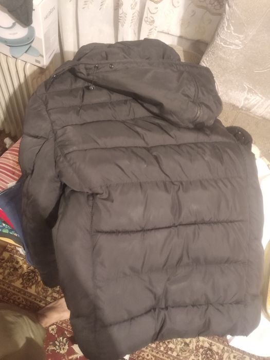 2та Зимний куртка, состояние зор хеч каери йиртилмаган. Арзон нархда