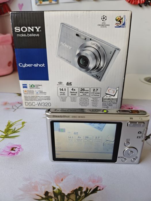 Фотоапарат Sony Cyber shot DSC-W320