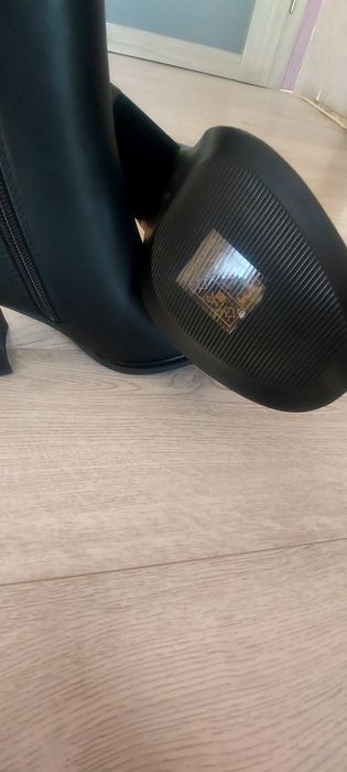 Стилни дамски боти! Нови!!!