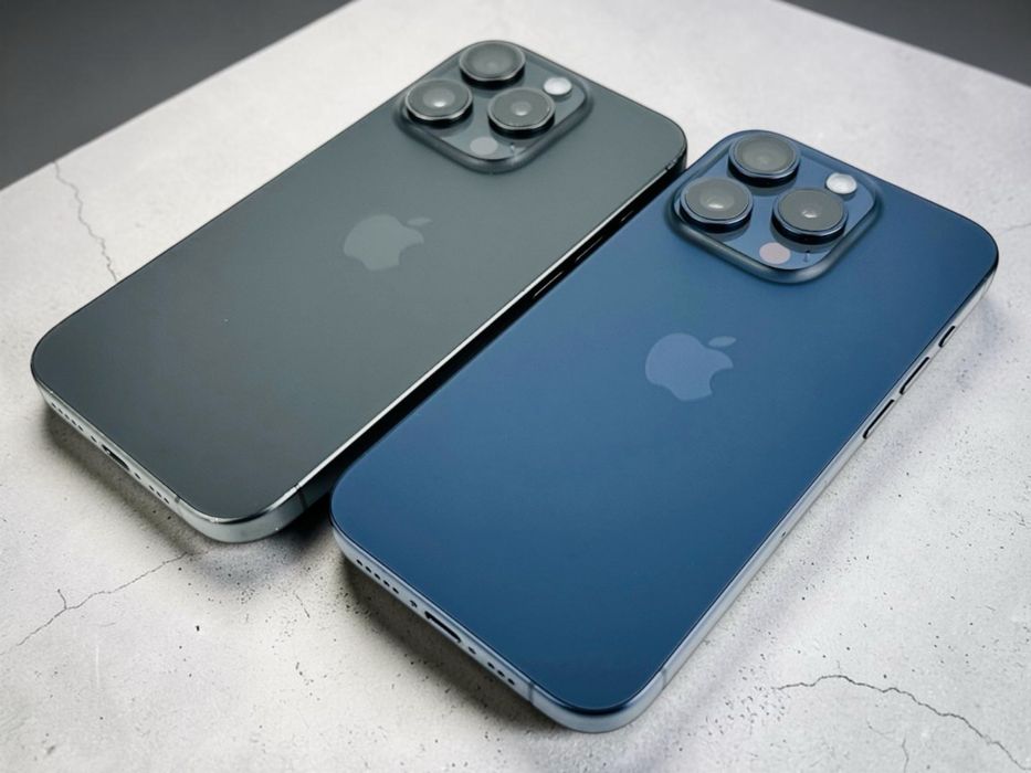 Apple iPhone 15 Pro 128GB Blue / Black Перфектен! Гаранция!