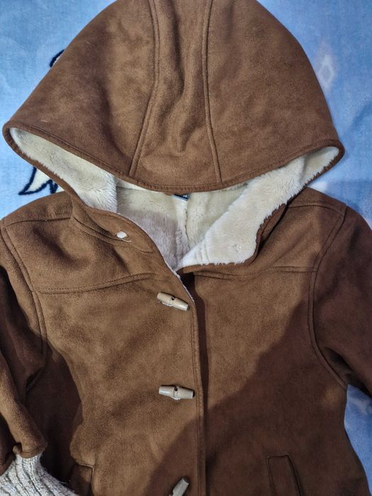 Детско палтенце за 7-8 год.