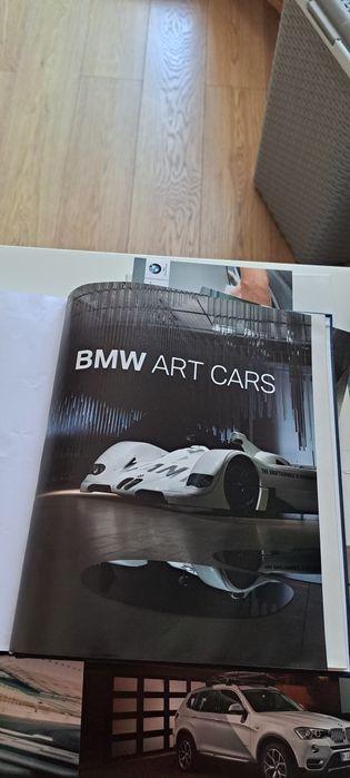 Carte ,,BMW, 100 DE ANI "