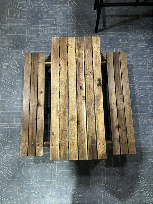 Продам детский стол ИКЕА