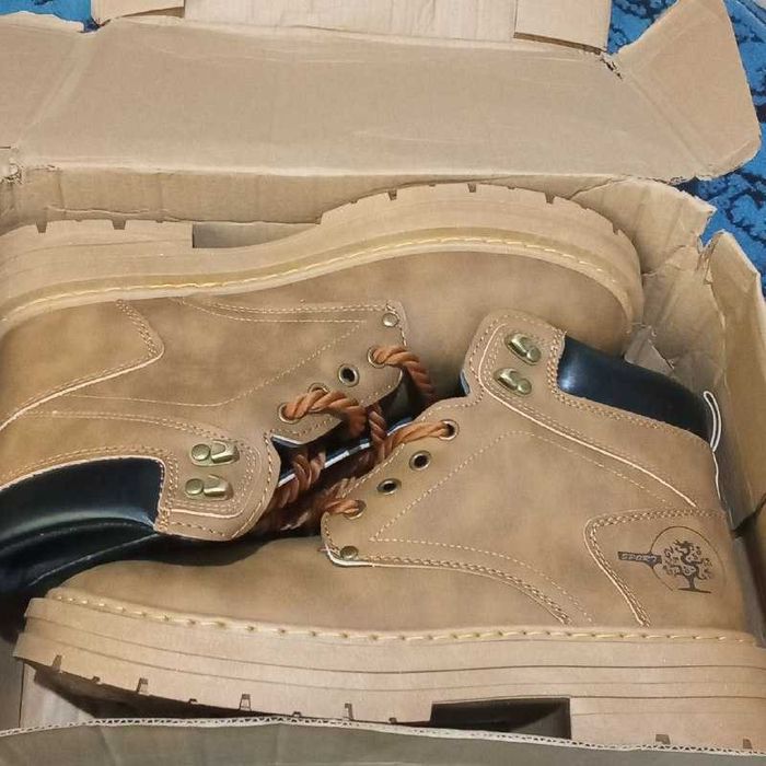 Timberland oyoq kiyimi. (sabok)