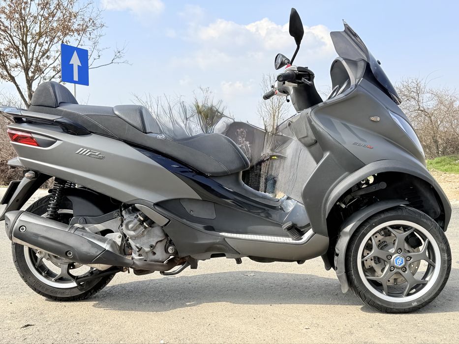 Piaggio mp3, piaggio 3 roti, 500cc, ABS/ASR, conduci cu B-ul