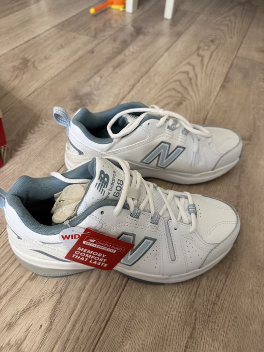 Кроссовки new balance