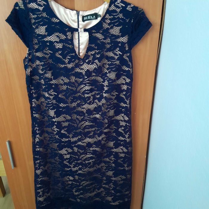 Официална дамска рокля