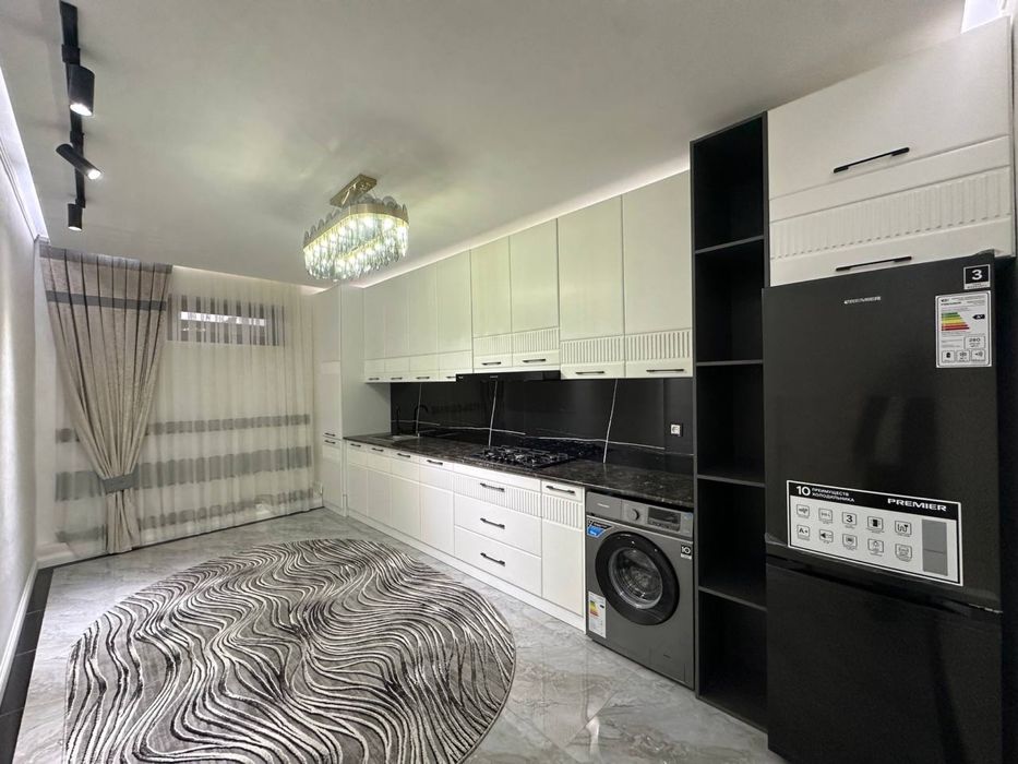 Продаётся 3-комнатная квартира в новостройке.