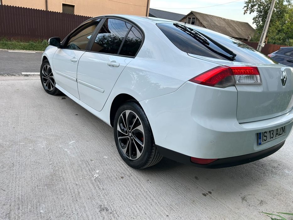 RENAULT Laguna 2011 — imagine 2