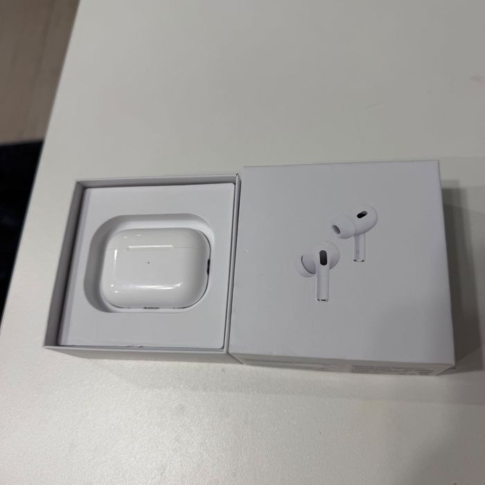 AirPods Pro 2 продам новый