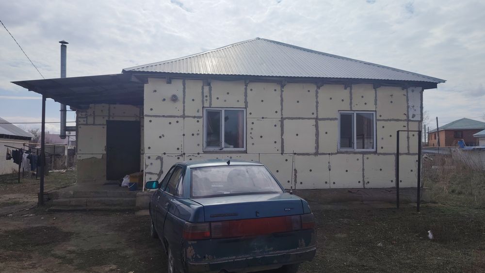 Продам дом на дачнем участке