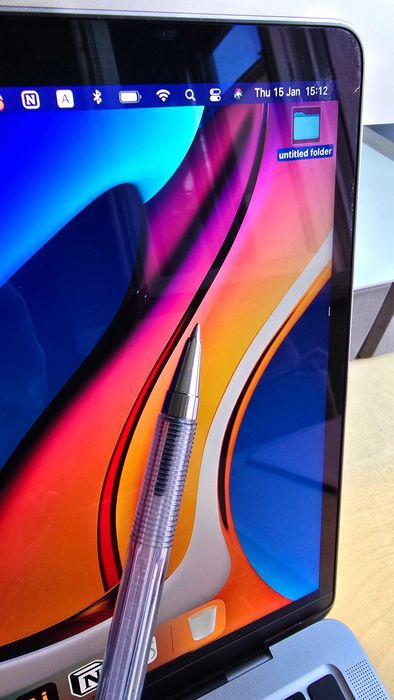 Продавам MacBook Pro 2020 | 16GB | 512 SSD | M1 chip 13" Space Gray