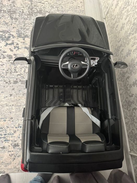 Продам машинку в отличном состоянии