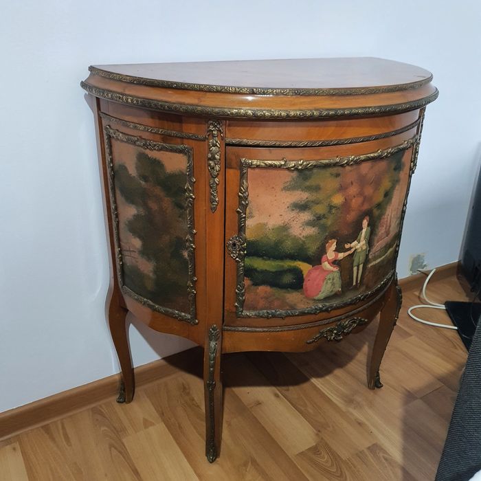 Vitrina si comoda vintage