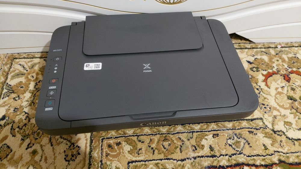 Продам принтер за ненадобностью.