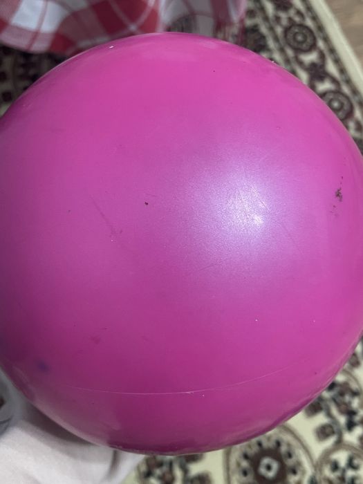 Продам гимнастические предметы