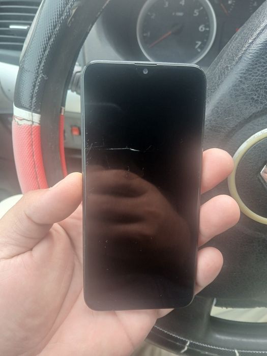 Samsung a20e .putin fisuratt
