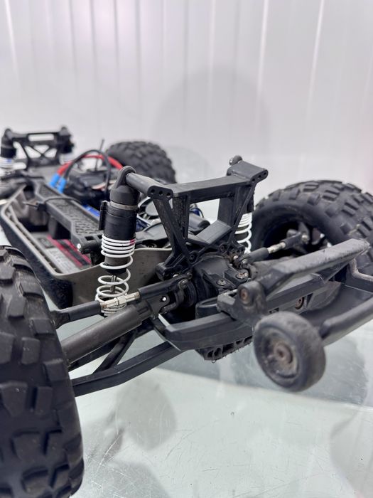 RC Traxxas Rustler VXL 4x4 HobbyWing Combo