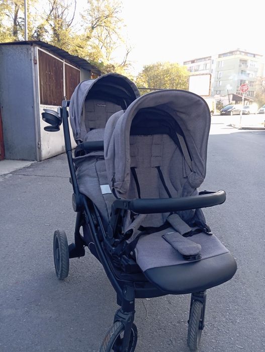 Бебешка количка за близнаци