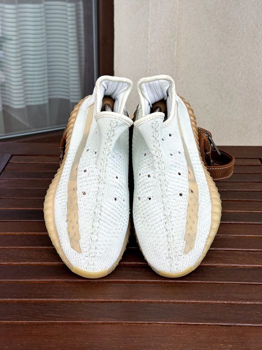 Обувки Adidas Yeezy Boost 350 V2 - номер 42, Много добро състояние