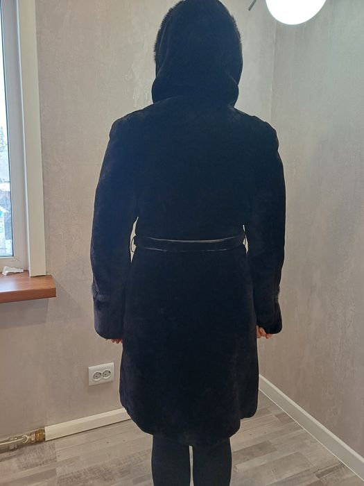 Продам шубу мутон